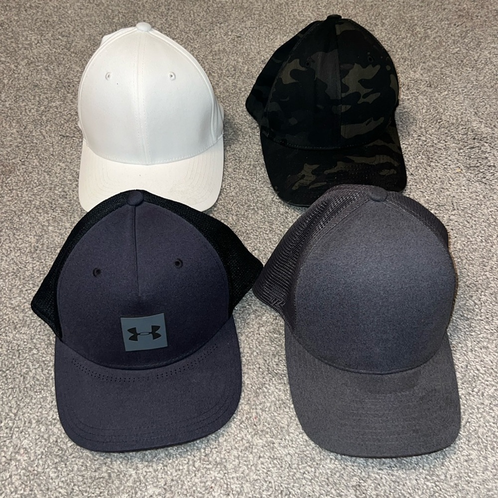 4 Assorted caps/hats size L-XL *flexfit* *lids* *under armor* 🧢🧢🧢🧢